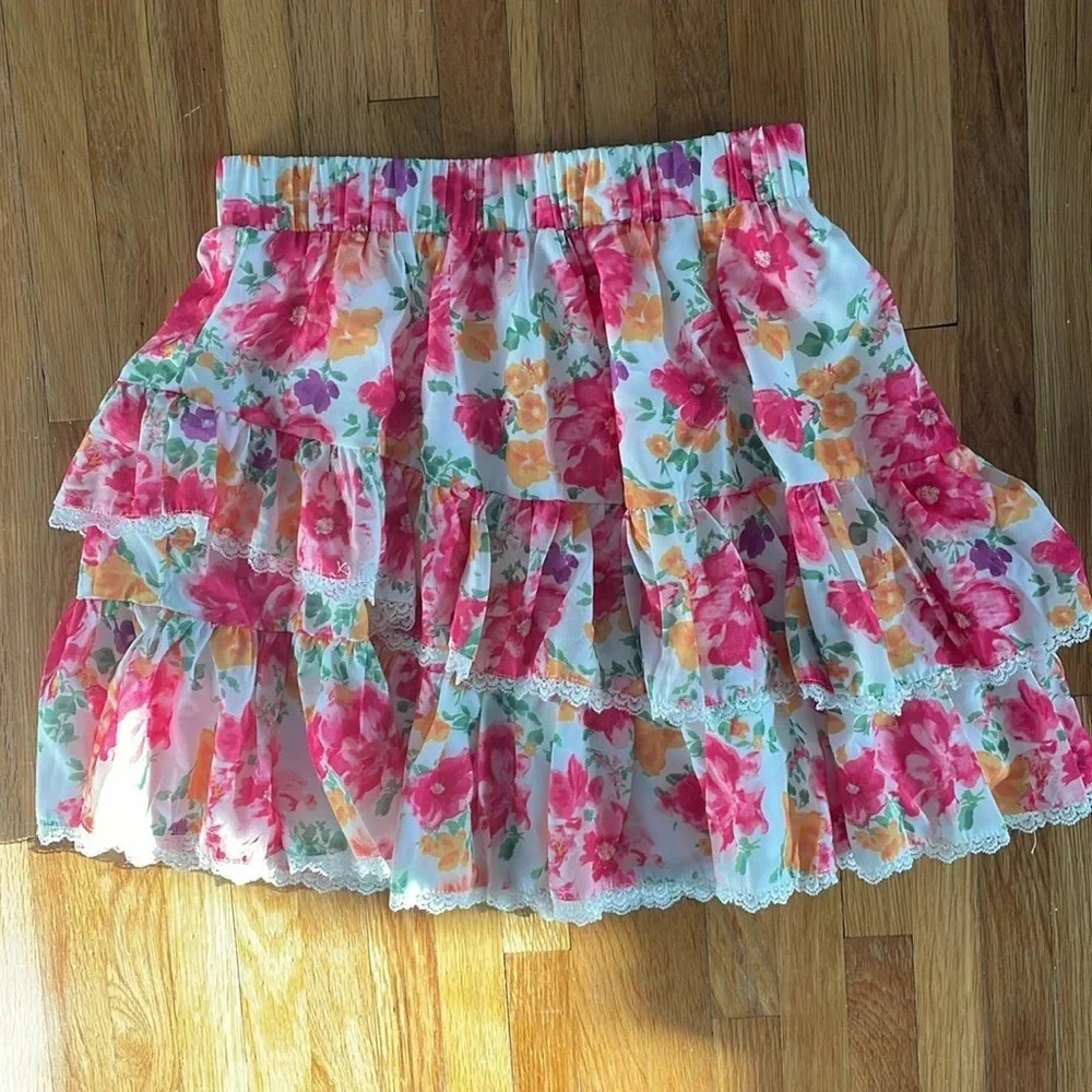 4/$25 SHEIN NWOT FLORAL MINI SKIRT Women’s Size XS Lace Trim Elastic Waistband - Picture 6 of 8